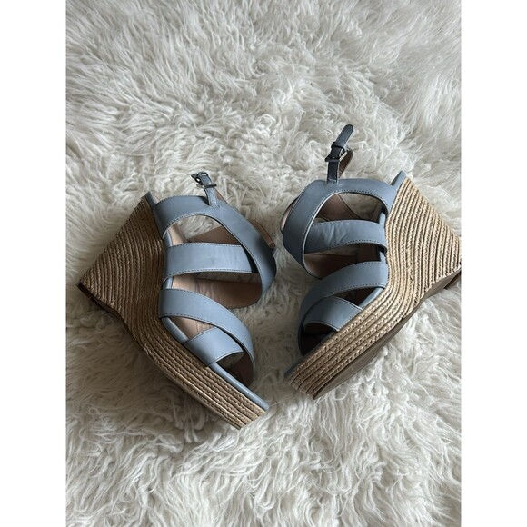 BCBG Women’s Size 7.5 Blue Wedge Sandals Preowned - Picture 5 of 8